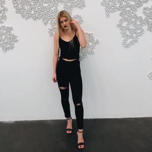 Meet your Posher, Cj